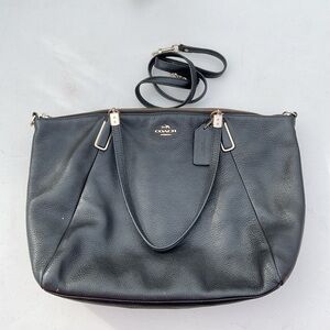 Coach Black Leather Shoulder Bag